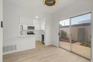 12500 Brookglade Cir, Houston, TX 77099 - Photo 9