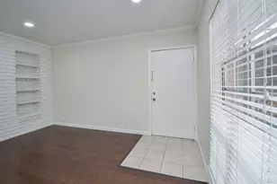 2121 Fountain View Dr, Houston, TX 77057 - Photo 13