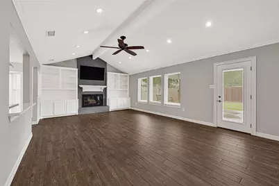 9611 Pinehurst Street, Baytown, TX 77521 - Photo 7