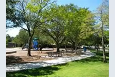 7622 Richmond Avenue, Houston, TX 77063 - Photo 5