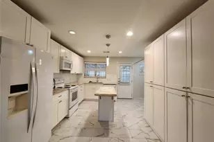 510 Gammon Dr, Houston, TX 77022 - Photo 3