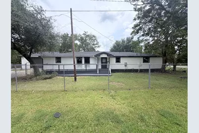 3421 Colorado Avenue, Dickinson, TX 77539 - Photo 1