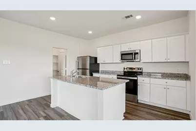 9341 Beryl Lane, Conroe, TX 77303 - Photo 7