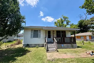 7801 Glass St, Houston, TX 77016 - Photo 1