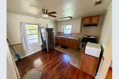 7801 Glass Street #A, Houston, TX 77016 - Photo 5