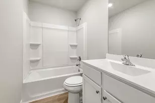 8318 Sunberry Shadow Dr, Houston, TX 77016 - Photo 7