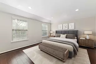 219 Big Hollow Ln, Houston, TX 77042 - Photo 37