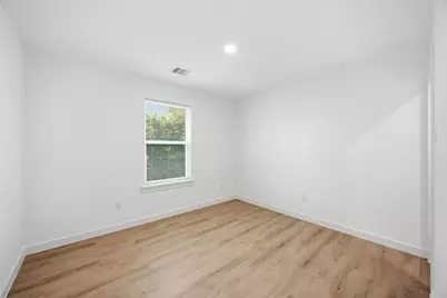 7946 Fields Street #A/B, Houston, TX 77028 - Photo 23