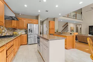 117 Treescape Cir, The Woodlands, TX 77381 - Photo 11