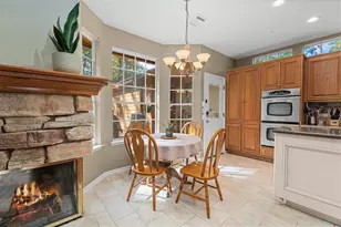 117 Treescape Cir, The Woodlands, TX 77381 - Photo 9