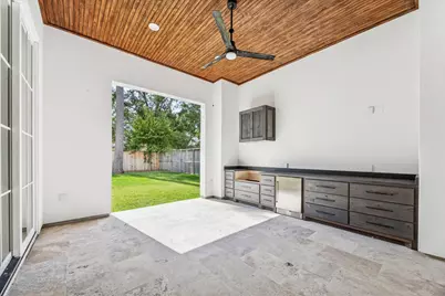 7203 Tickner Street, Houston, TX 77055 - Photo 13