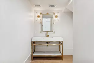 7203 Tickner St, Houston, TX 77055 - Photo 21