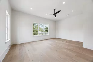 7203 Tickner St, Houston, TX 77055 - Photo 33