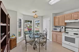 16211 Whitesage Ct, Houston, TX 77082 - Photo 9