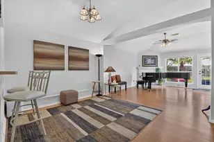 16211 Whitesage Ct, Houston, TX 77082 - Photo 5