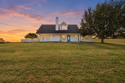 2201 Bluebonnet Boulevard, Brenham, TX 77833 - Photo 3