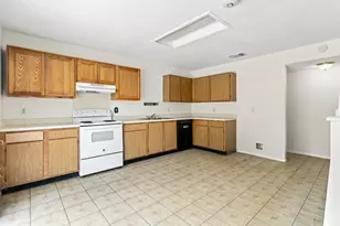 6803 Columbia Ridge Dr, Converse, TX 78109 - Photo 7