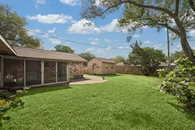 4802 Elm Street, Pearland, TX 77581 - Photo 17