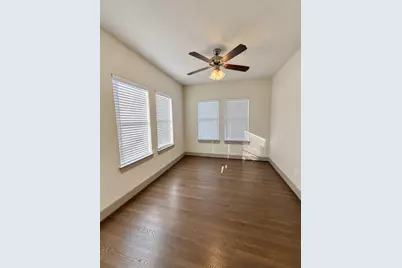 1660 Hawthorne Street, Houston, TX 77006 - Photo 5