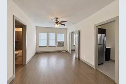 1660 Hawthorne Street, Houston, TX 77006 - Photo 3