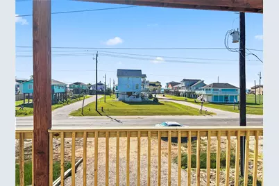 1743 Bluewater Highway, Surfside Beach, TX 77541 - Photo 17