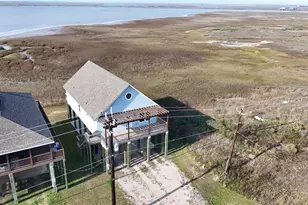 1743 Bluewater Hwy, Surfside Beach, TX 77541 - Photo 29