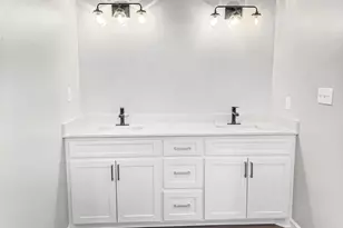 1743 Bluewater Hwy, Surfside Beach, TX 77541 - Photo 11