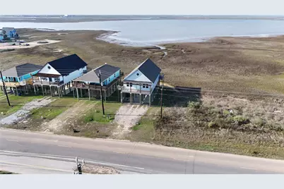 1743 Bluewater Highway, Surfside Beach, TX 77541 - Photo 25