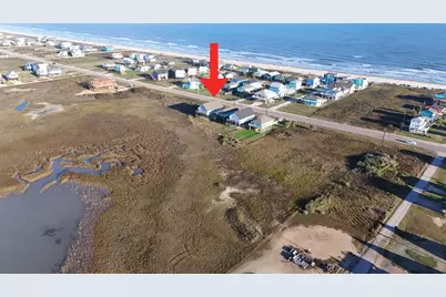1743 Bluewater Highway, Surfside Beach, TX 77541 - Photo 23