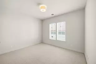 1404 W 25th St, Houston, TX 77008 - Photo 21