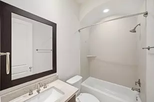 1404 W 25th St, Houston, TX 77008 - Photo 23