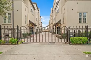 1404 W 25th St, Houston, TX 77008 - Photo 3