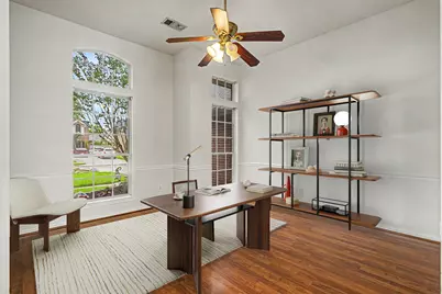 10943 Spruce Drive N, La Porte, TX 77571 - Photo 9