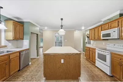 2564 Highland Park Drive, Orange, TX 77632 - Photo 17