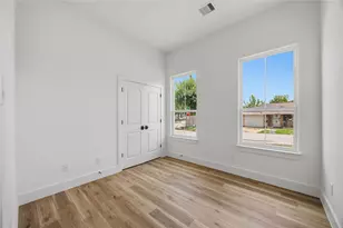 7900 Bowen St, Houston, TX 77051 - Photo 15