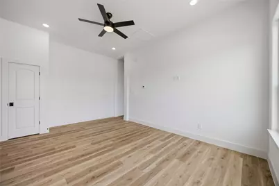 7900 Bowen Street #A-B, Houston, TX 77051 - Photo 5