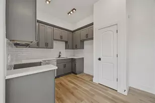 7900 Bowen St, Houston, TX 77051 - Photo 9