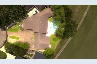 27 Charleston Street N, Sugar Land, TX 77478 - Photo 3