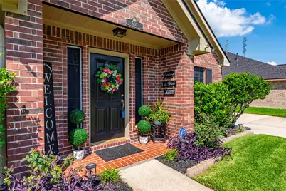 507 Clear Creek Meadows Drive, League City, TX 77573 - Photo 3