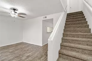 11002 Hammerly Blvd, Houston, TX 77043 - Photo 25