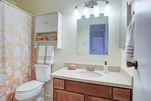 7655 Cambridge St, Houston, TX 77054 - Photo 9