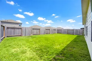 21614 Springhill Grv Ln, Waller, TX 77484 - Photo 39