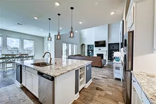 1723 Carriage Oaks Ln, Katy, TX 77494 - Photo 13