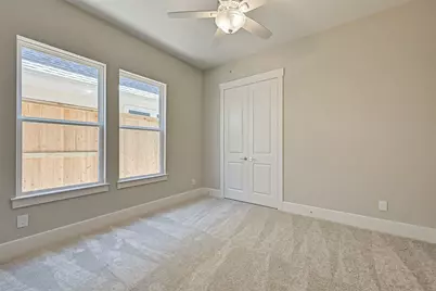 67 Thorpe Lane, Spring, TX 77389 - Photo 5