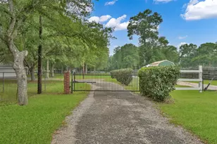 19710 Lowe St, Porter, TX 77365 - Photo 9