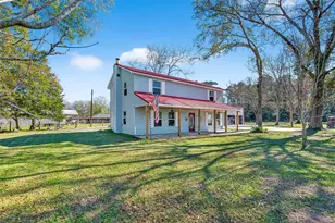 25702 Parkway Dr, Huffman, TX 77336 - Photo 3