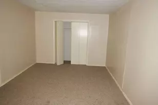 5939 Belarbor St, Houston, TX 77033 - Photo 7