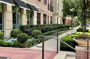 2700 Brazos St, Houston, TX 77006 - Photo 7