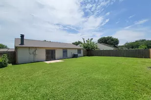 8530 Quail Burg Ln, Houston, TX 77489 - Photo 37
