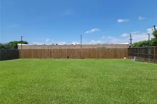8530 Quail Burg Ln, Houston, TX 77489 - Photo 35